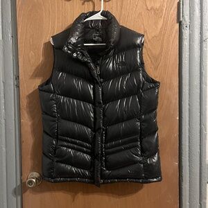 North Face Women’s Black Puffer Vest Size XL Insulated Full zip